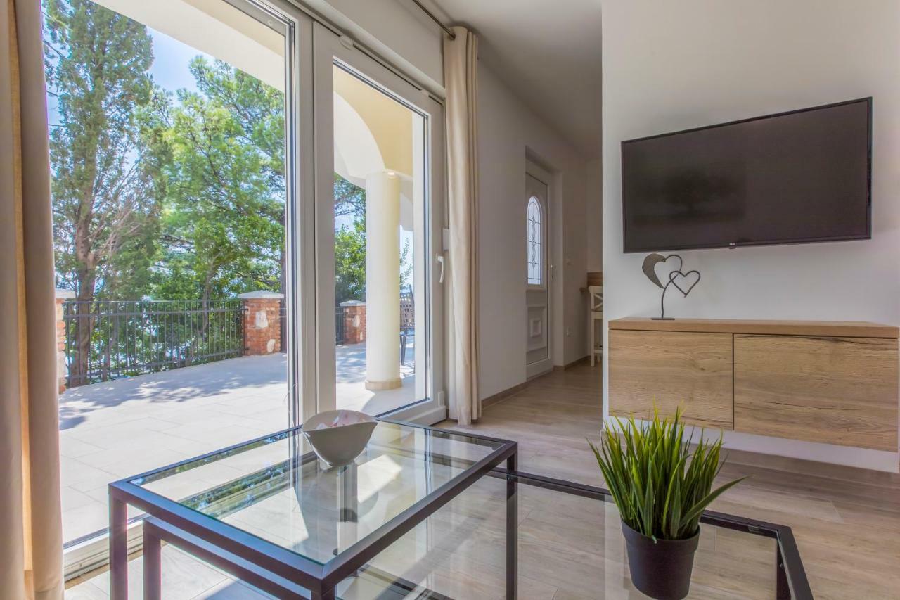 Palace Paulina Luxury Residence Нови Винодолски Екстериор снимка