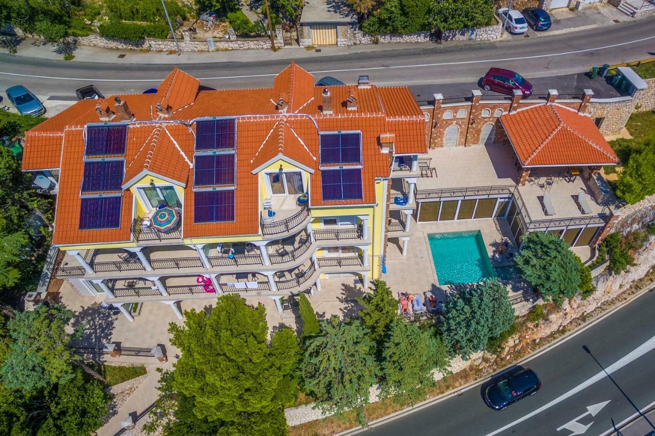 Palace Paulina Luxury Residence Нови Винодолски Екстериор снимка